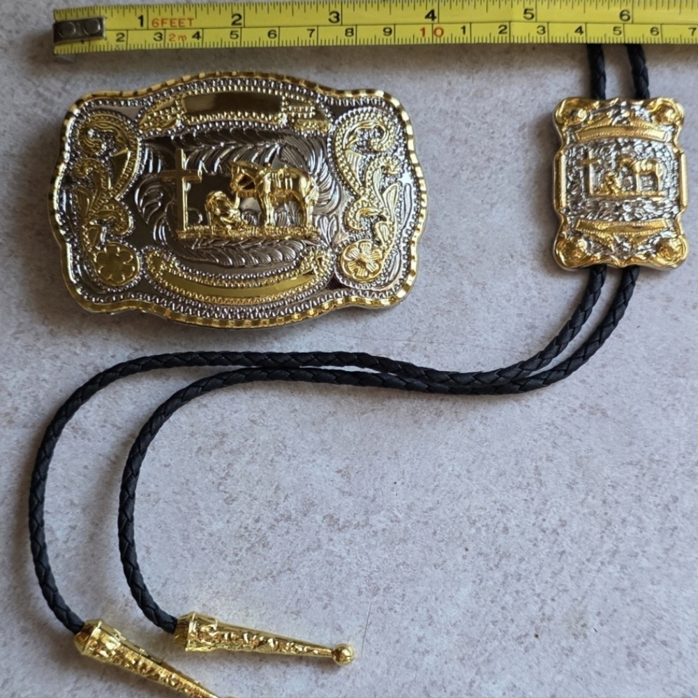 New faith man kneeling praying cross with horse Belt Buckle & matching Bolo Tie